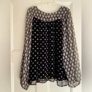 LOFT long-sleeve blouse, black and gold, size L